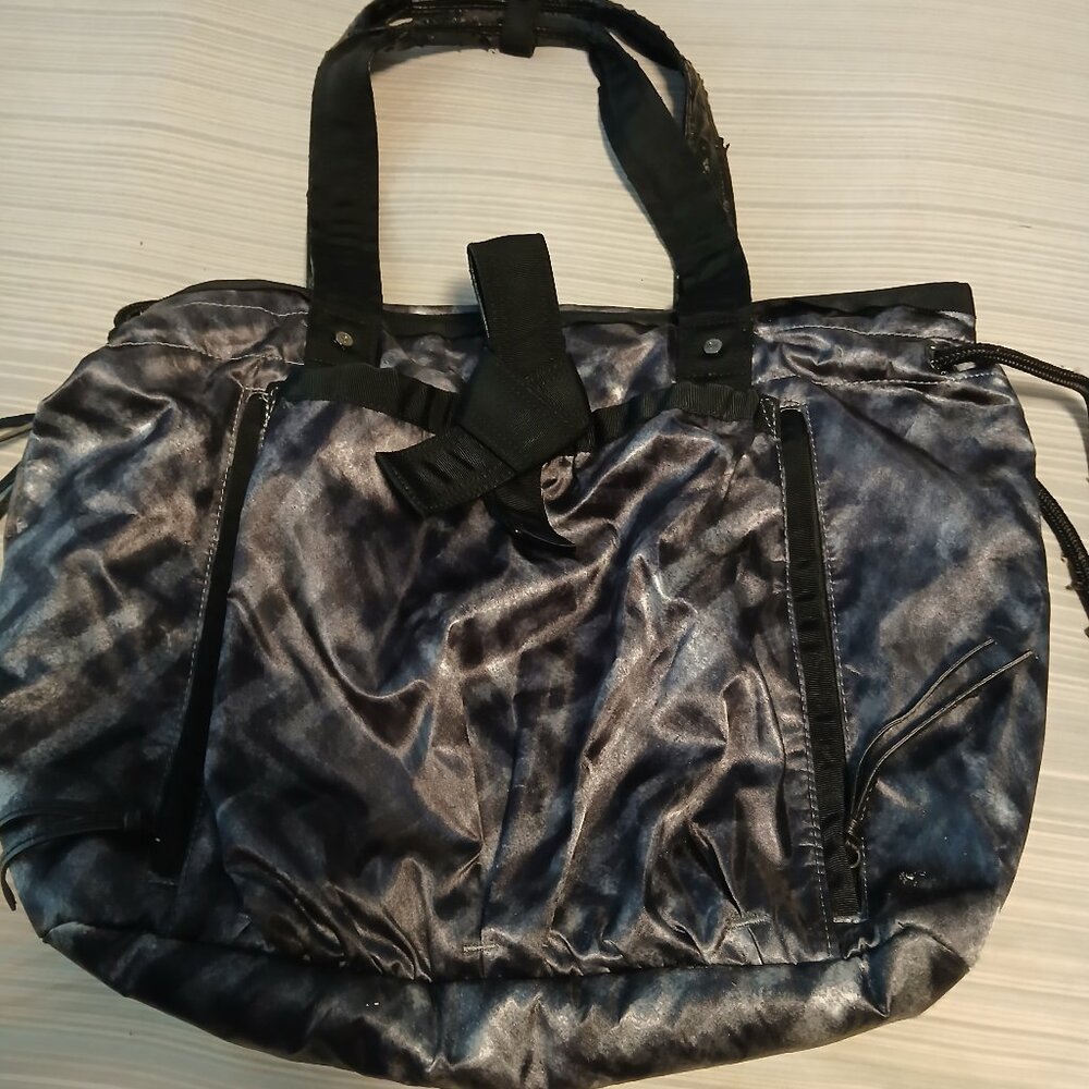 Lululemon Om Tote Yoga Bag Duffle